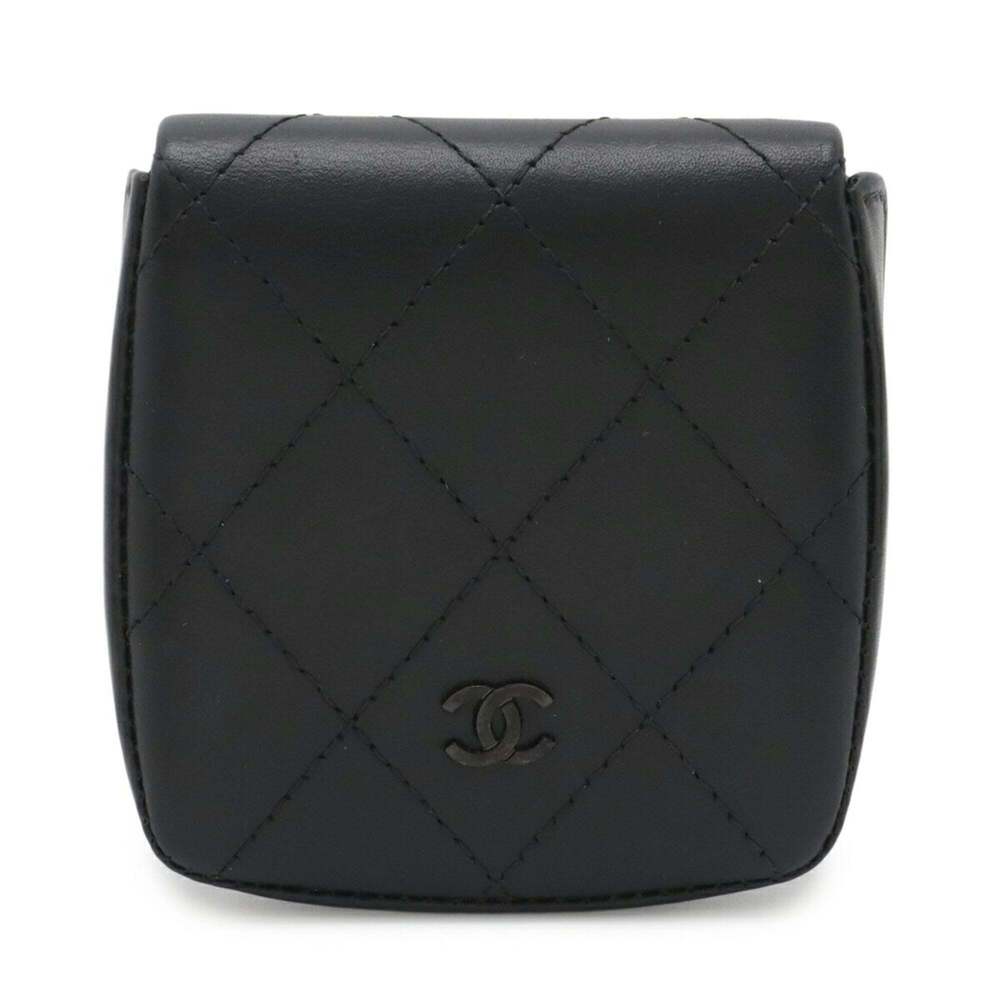 CHANEL Black Leather Logo Wallet - Picture 2 of 10